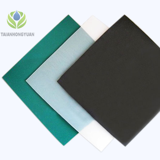 Individuell angepasste 2 mm HDPE-Membran für Teiche ASTM GM Standard- und Texturwasserdichtes Film 0
