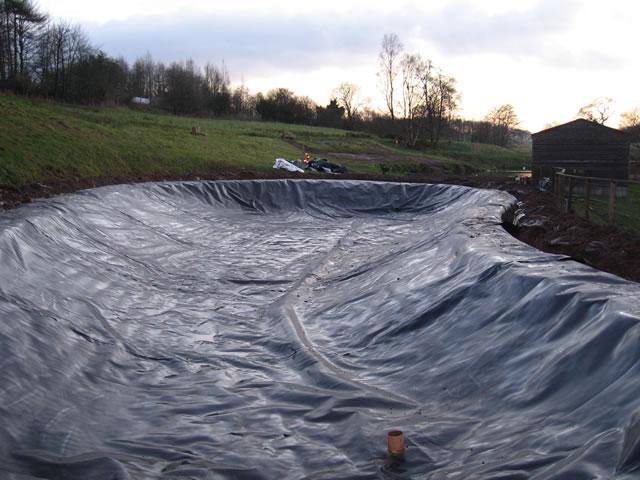 Individuell angepasste 2 mm HDPE-Membran für Teiche ASTM GM Standard- und Texturwasserdichtes Film 8