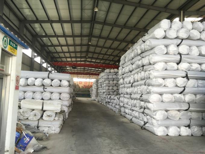 GCL15mm 180g Nichtgewebe 11000g Bentonit Granulat 125g Gewebe Geosynthetische Tonfolie für die Wasserdichtung 3