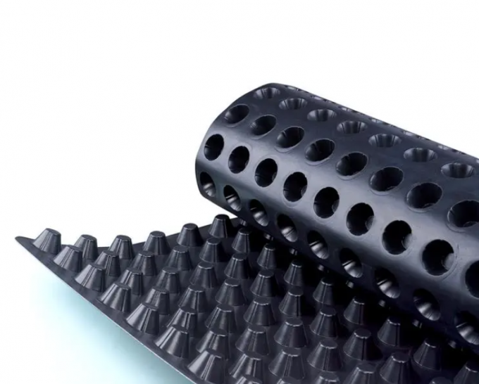 Rechteckige wasserdichte HDPE-Abflussplatte mit Grübchenmembran für grüne Dächer 2